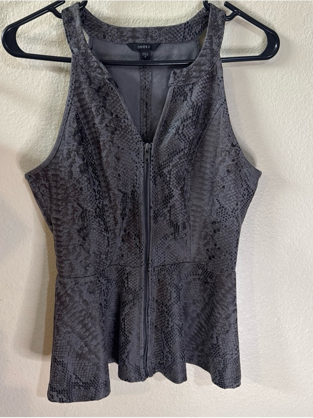 Guess Black Snake-Texture Top